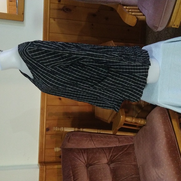 Size L check black an white loose fitting blouse - Picture 6 of 12